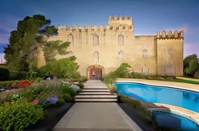 hotel castilloo masblanc ecológico